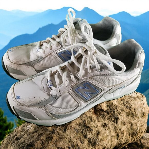 New Balance 490 Women's Size 9 White Athletic Running Shoes 11557 - Picture 4 of 8